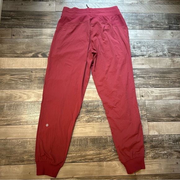 Lululemon Dance Studio Jogger - Picture 3 of 8